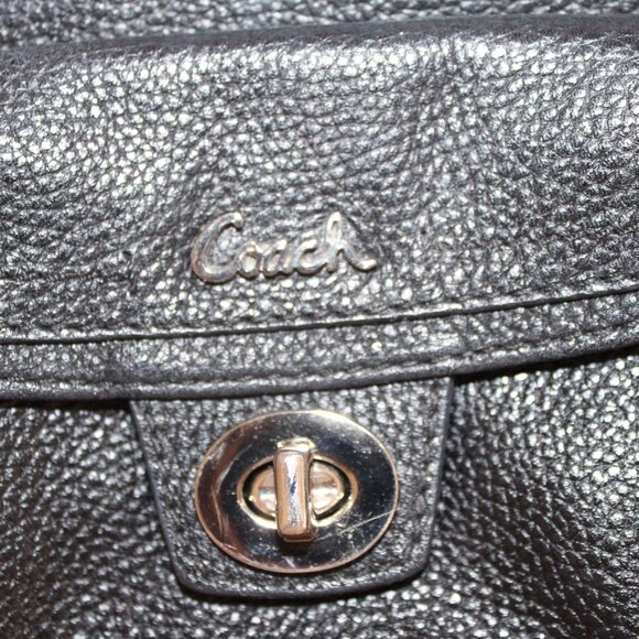 Coach Crossbody Bag - Picture 4 of 8
